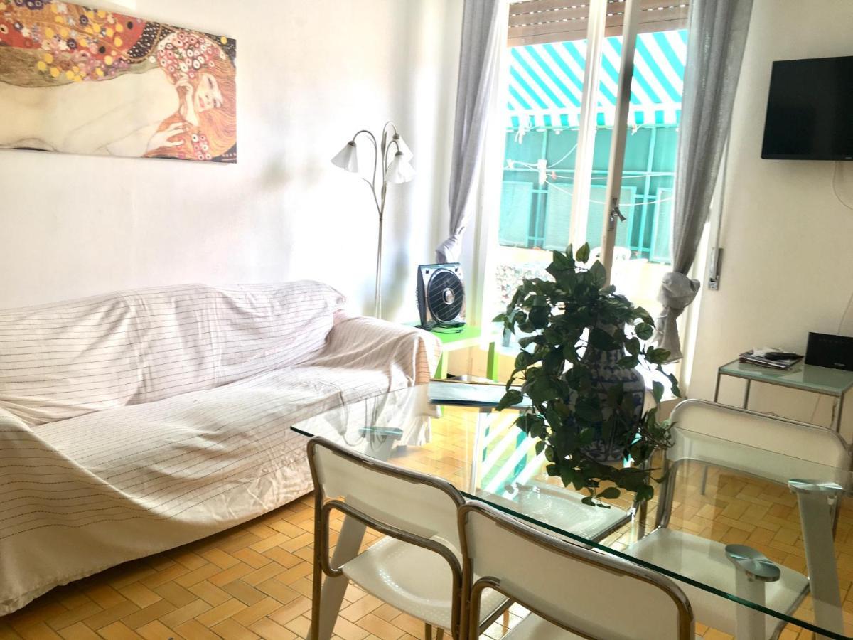 Calipso Apartman Levanto Kültér fotó